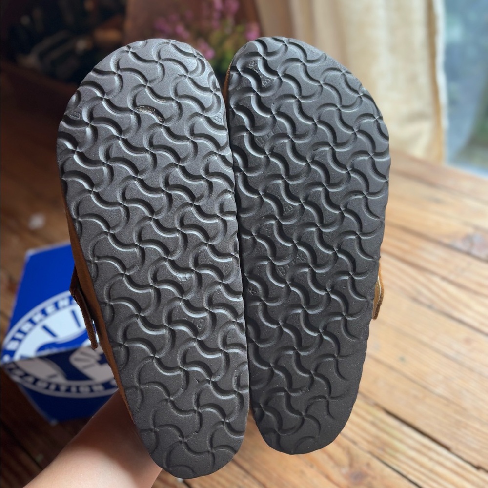 BIRKENSTOCK Shearling Boston Clogs in Mink Suede - Picture 4 of 12